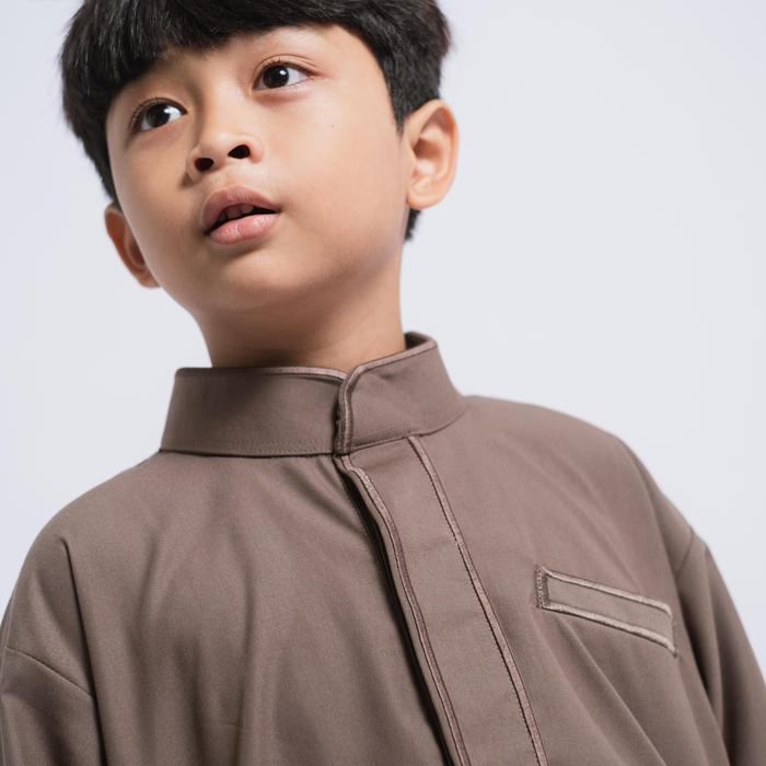 Salman Olive kids
