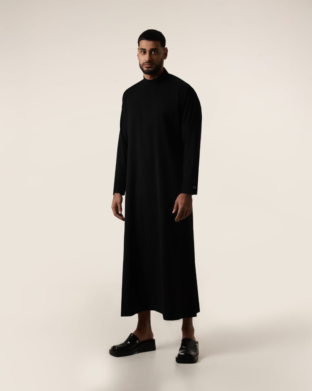 Umar Premium Hitam